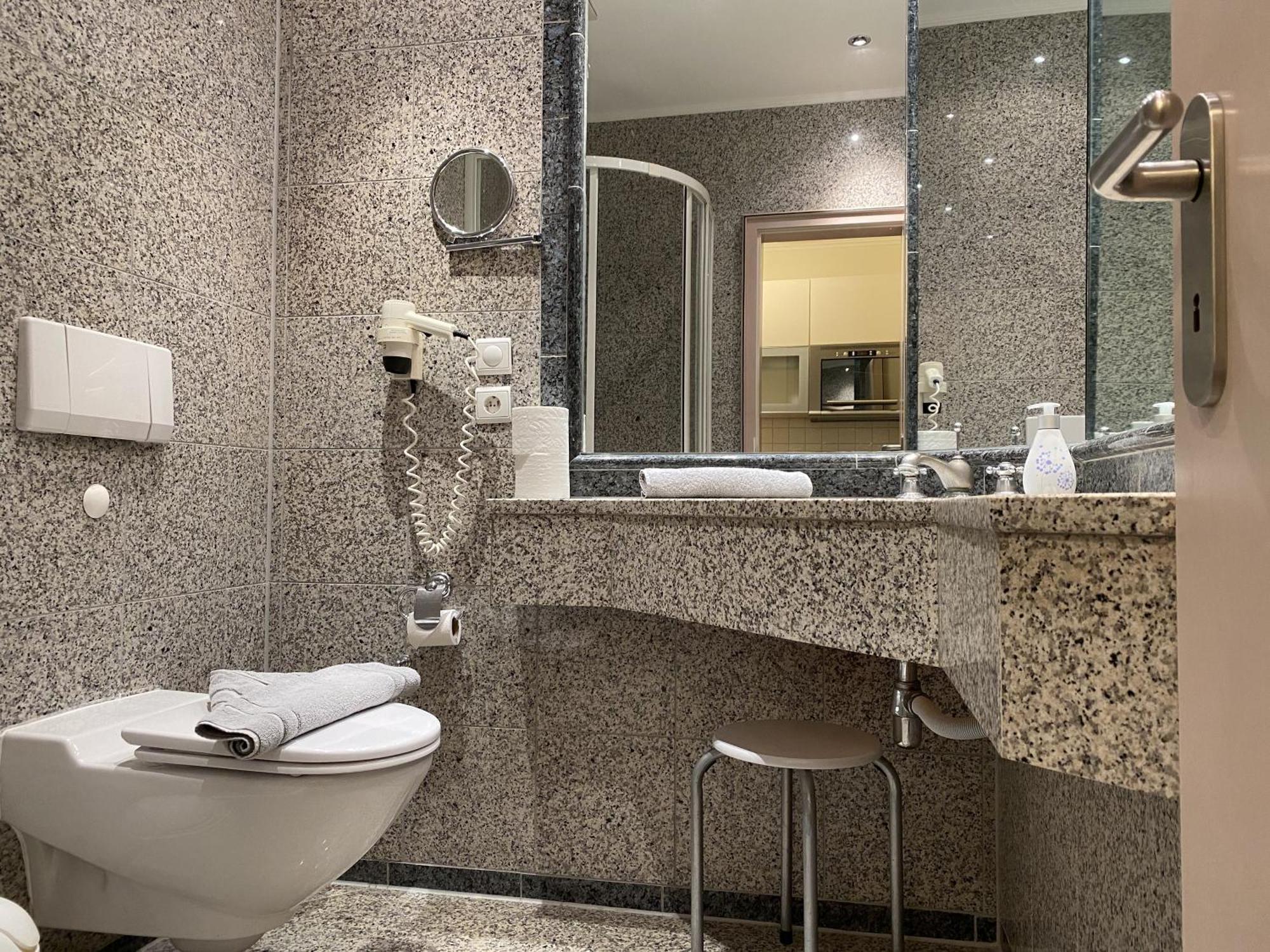 Ferienwohnung Ostseeblick In Der Villa Seeadler Binz Eksteriør bilde